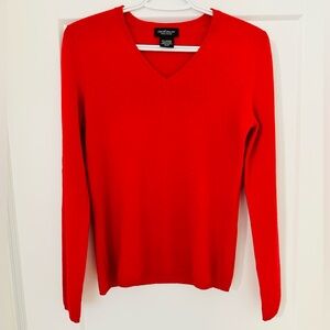 Womens Lord&Taylor 100% Cashmere sweater size XS